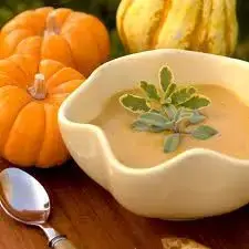 Consommé de courges aux épices  